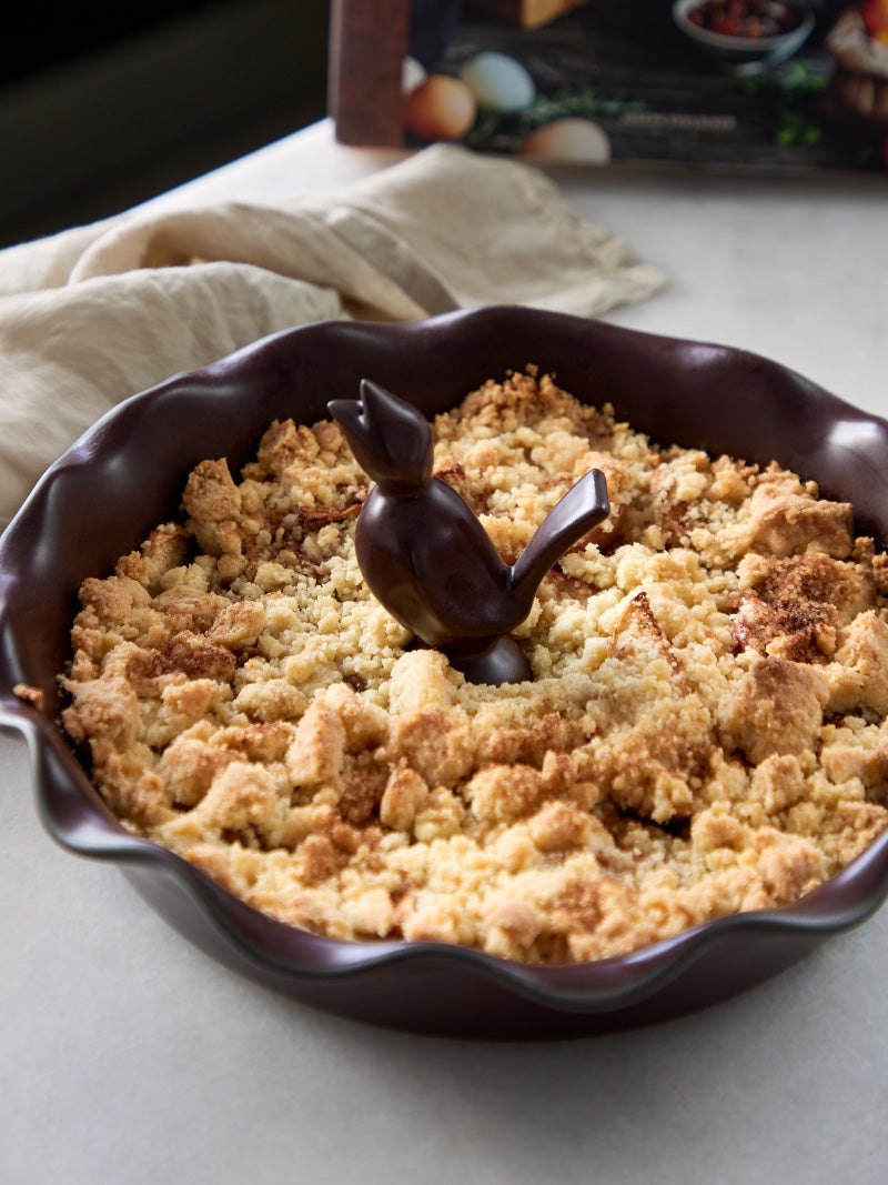 Descubra loiça resistente e versátil COSTA NOVA para levar do forno diretamente à mesa. Ideal para as receitas reconfortantes das épocas festivas.